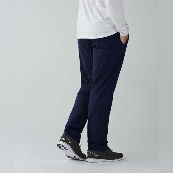 LULULEMON‎ ATHLETICA Lululemon Seawall Track Pant 2.0 *Lined sz medium - Navy - Picture 15 of 16